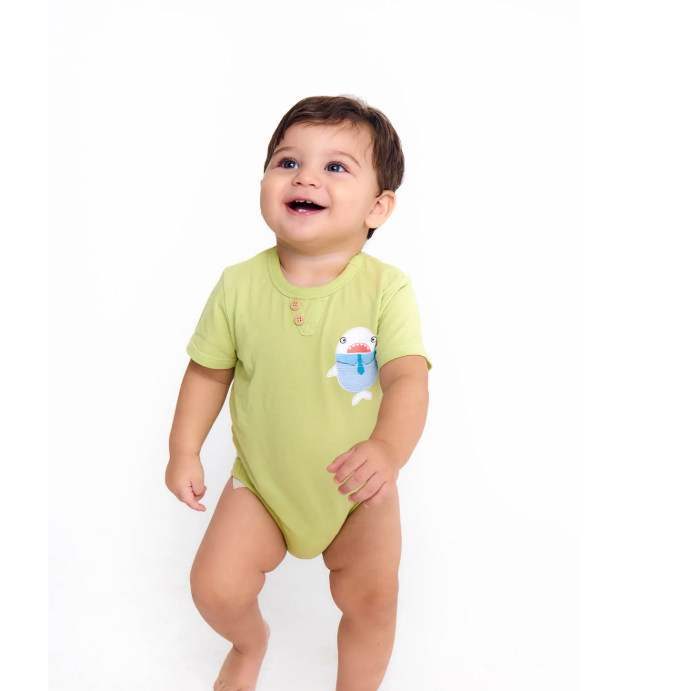 Body Infantil Bebê Menino Estampa Ataque de Estilo - Tam. 3 a 18 meses - Verde