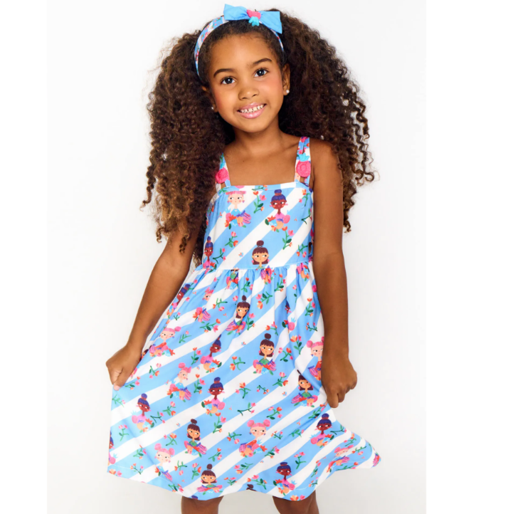 Vestido Infantil Estampa Eu Amo Frutinhas – Tam. 2 a 12 anos – Branco e Azul